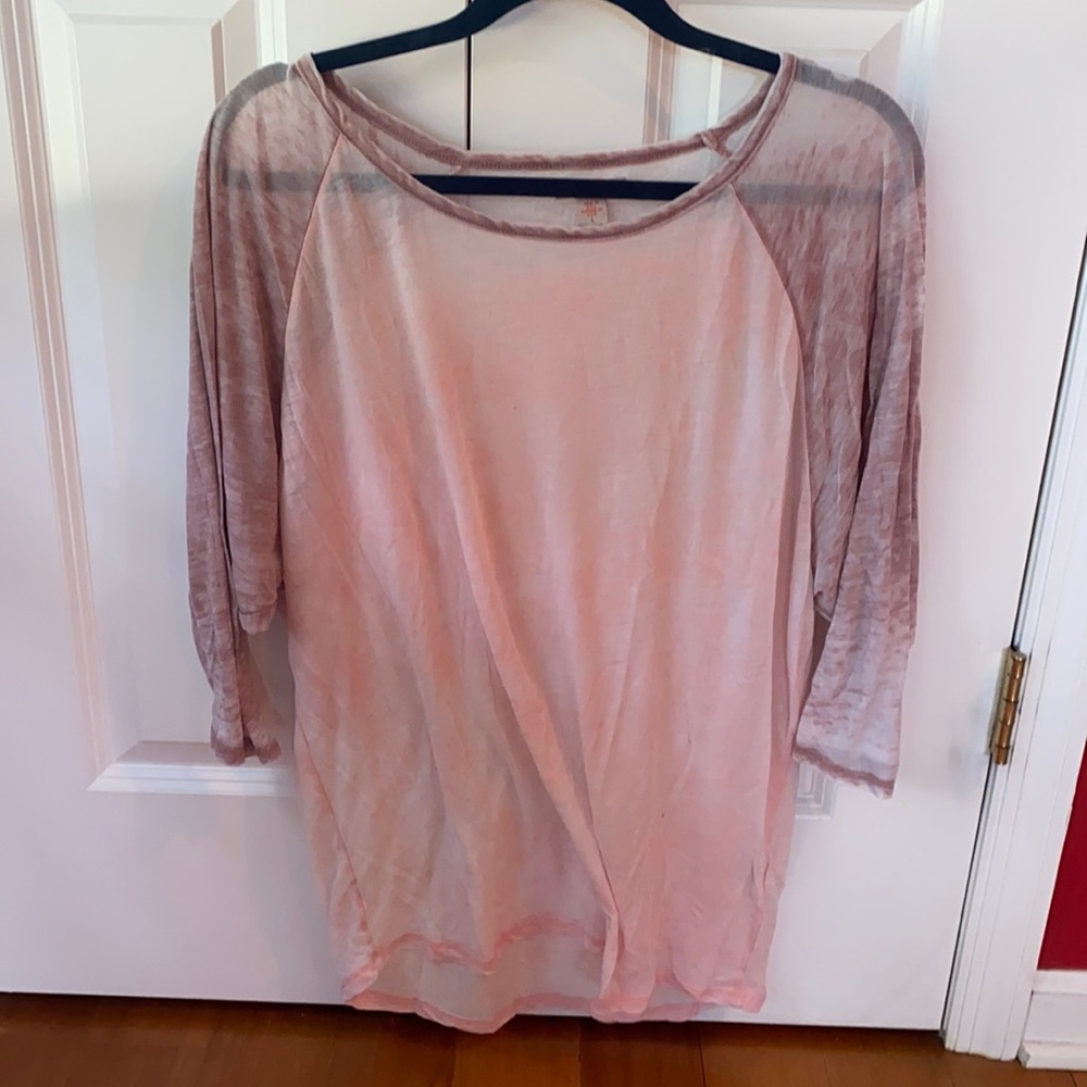 Flowy oversized baseball tee